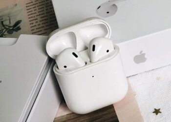 AirPods 2 xuống giá kịch sàn: Giảm gần 2 triệu so với giá gốc, trang bị chip H1 siêu tốc độ