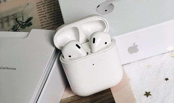 airpods 2 xuong gia kich san giam gan 2 trieu so voi gia goc trang bi chip h1 sieu toc do